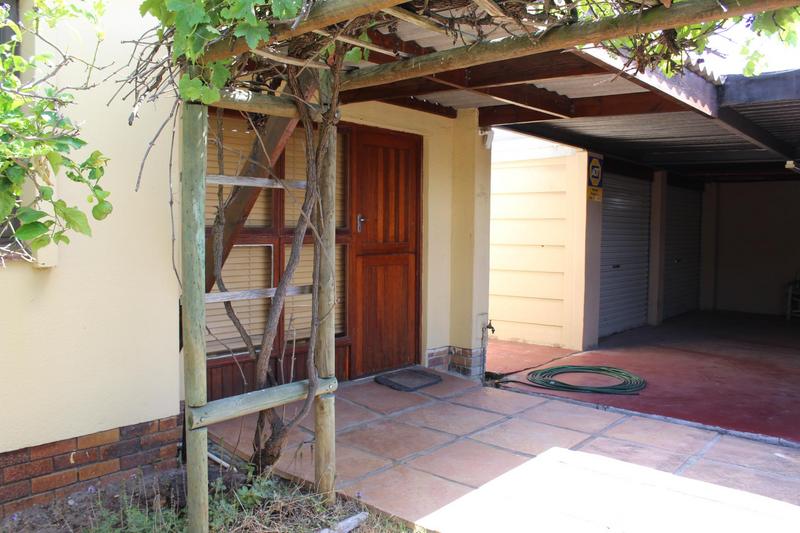 4 Bedroom Property for Sale in Glen Lilly Western Cape